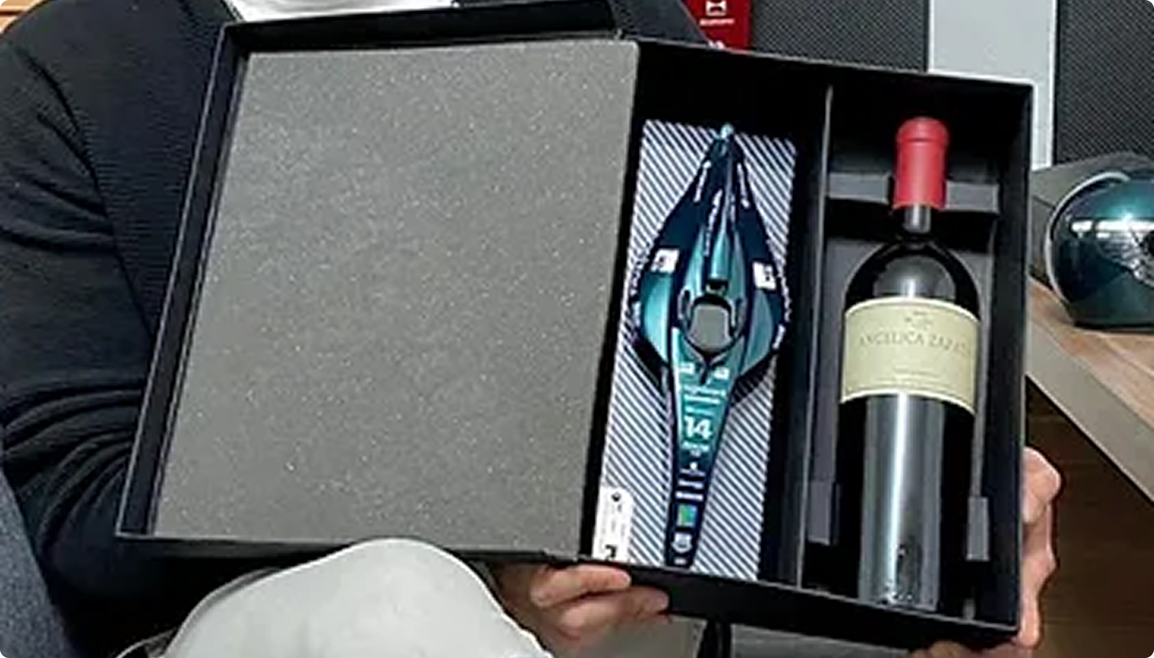 bespoke order/gifting